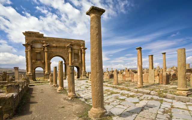 阿爾及利亞-提姆加德-Timgad-shutterstock_24528811