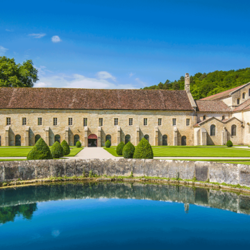 Abbaye-de-Fontenay楓特內修道院法國