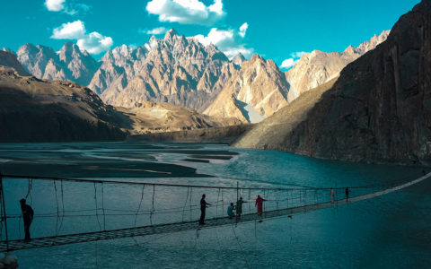 侯賽尼村的吊橋Hussaini suspension bridgesM