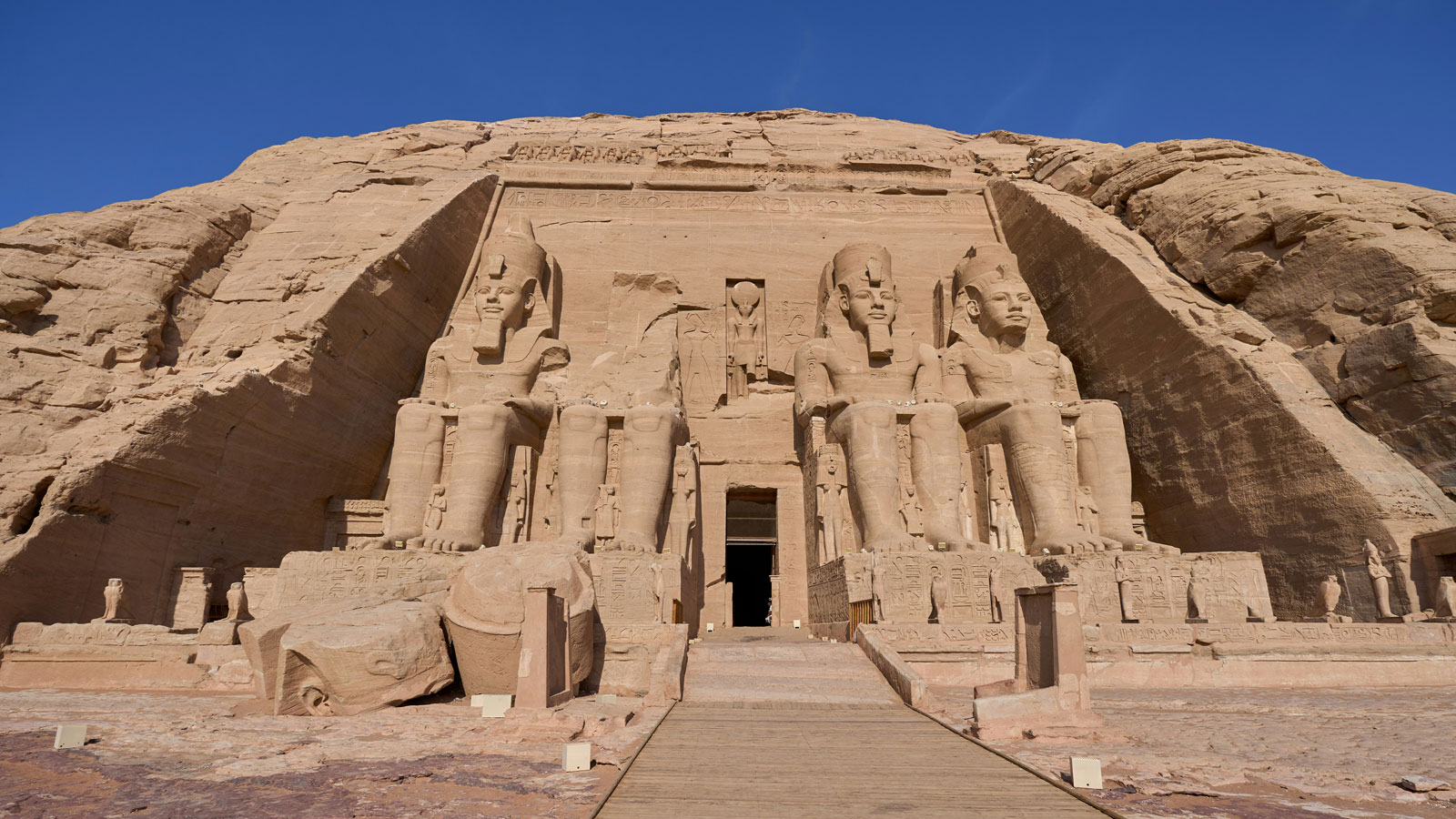 百夫長旅遊_非洲_埃及_阿布辛貝神殿-Abu-Simbel-Temple_L