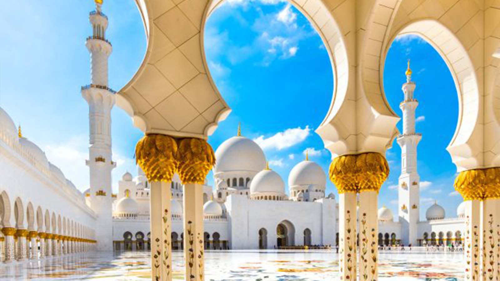 百夫長旅遊_非洲_摩洛哥_阿布達比清真寺-Sheikh-Zayed-Grand-Mosque-shutterstock_181863338