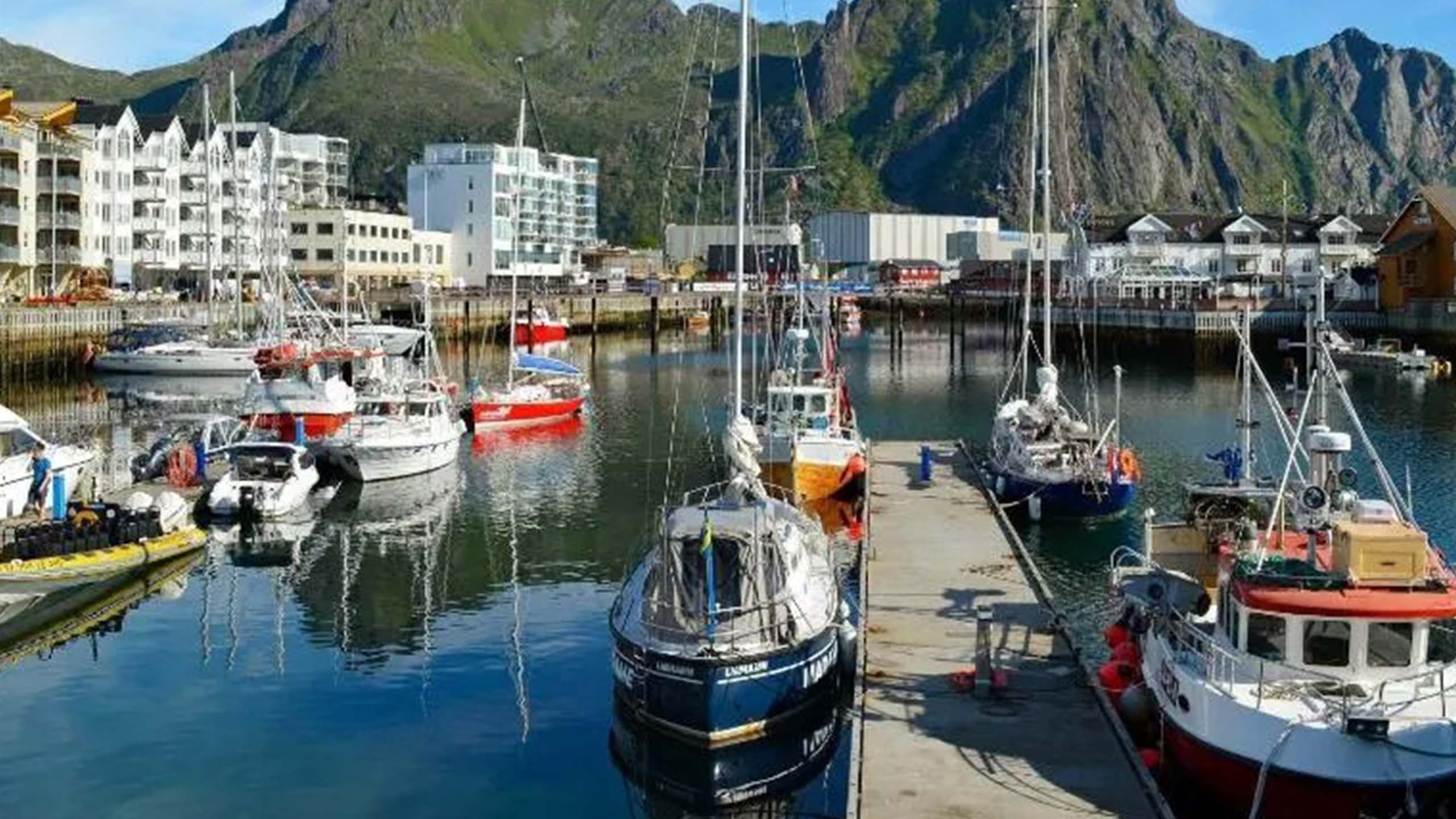 百夫長旅遊_歐洲_法羅群島．羅浮敦群島_斯沃爾韋爾Svolvaer