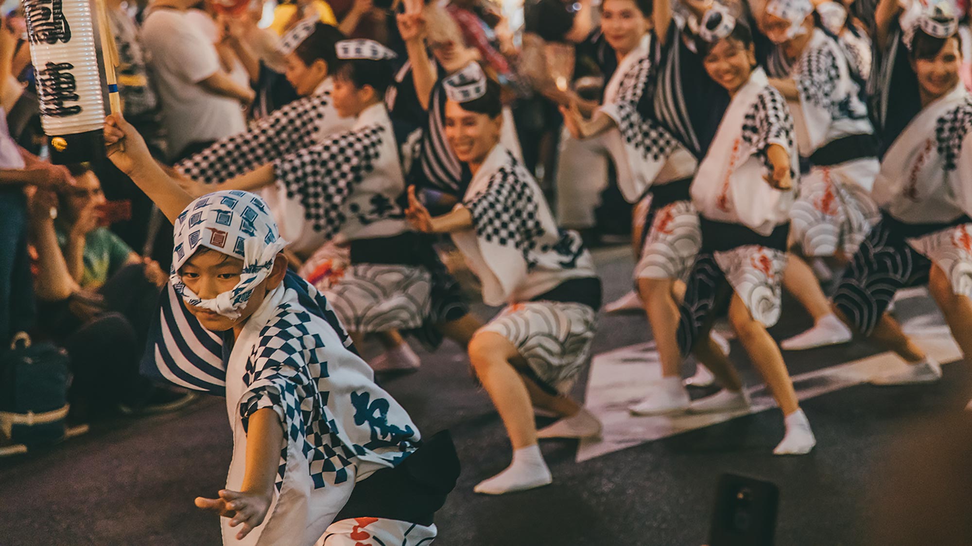 百夫長旅遊_日本祭典_shutterstock_1482061907_XL