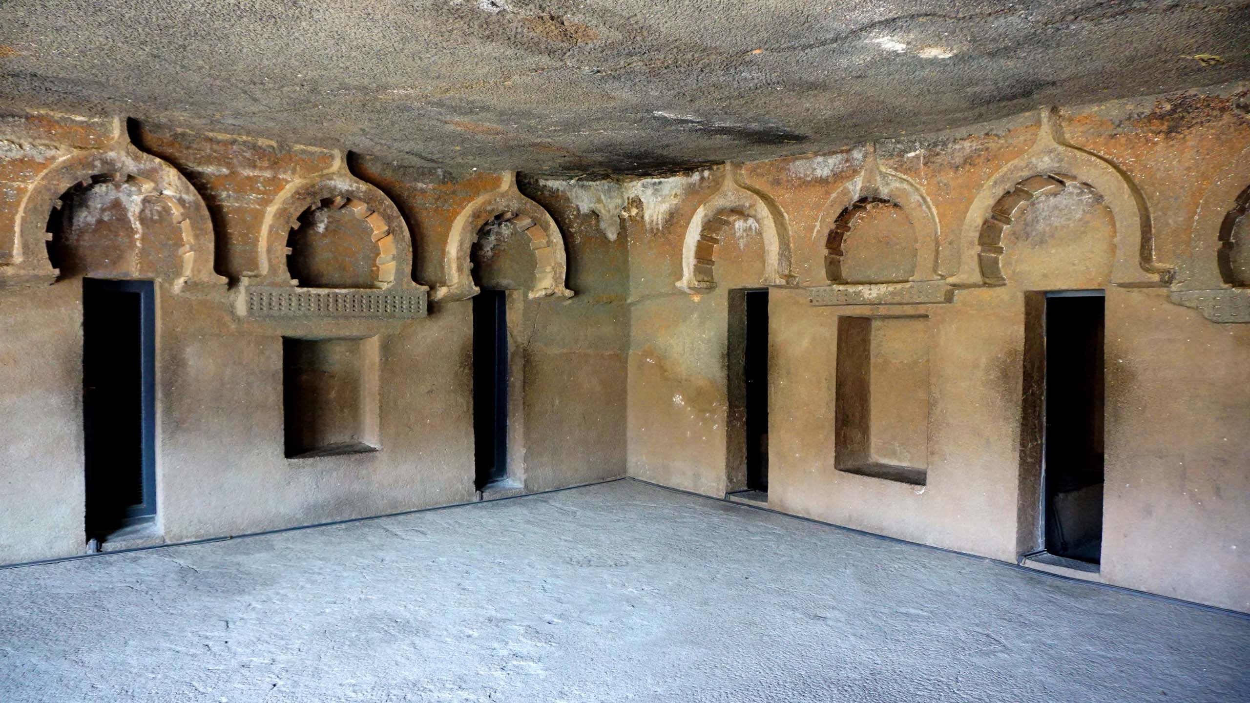 百夫長旅遊_亞洲_南印度_Cave_12,_Vihara_Cells1